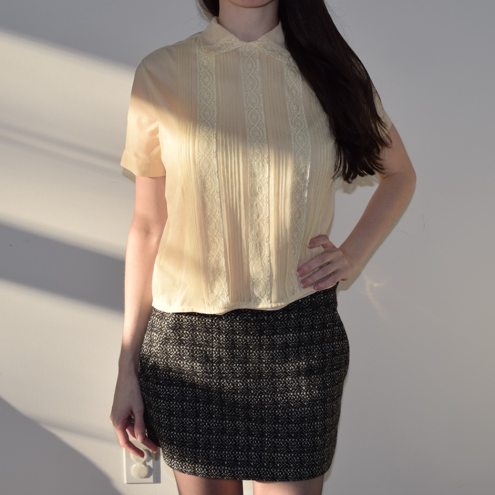 Vintage 1950's Blouse (pale blush color)